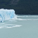 Effondrement de la paroi du glacier